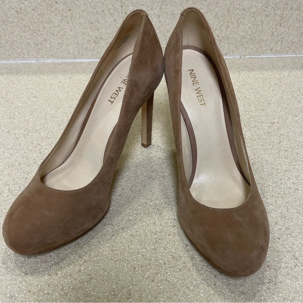 Taupe Nine West Suede Heel